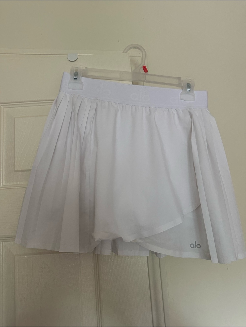ALO White Pleated Circle Skort